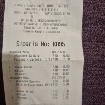 Burger King Patatesinden Kıl Çıktı, Paramı Geri İstiyorum!