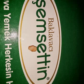 Baklavadan Büyük Boyutta Taş Çıkması Şaşkınlığı