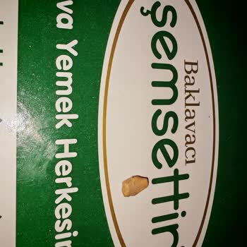 Baklavadan Büyük Boyutta Taş Çıkması Şaşkınlığı