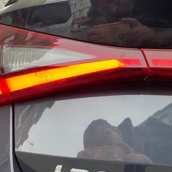 Hyundai Assan İ20 Arka Stop Lambalarında Garanti Kapsamında Çatlama Sorunu Servis Sürecinde Gecikme