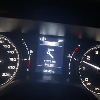 Sıfır Fiat Egea'da Sürekli Yağ Tüketimi Ve Çözümsüz Servis Deneyimi