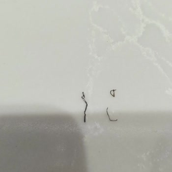 Satın Alınan Yaş Pastadan Metal Tel Çıkması Ve Güven Sorunu