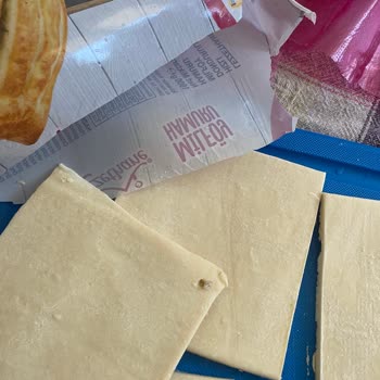 Milföy Hamurunda Taş Çıkması Nedeniyle Sağlık Endişesi