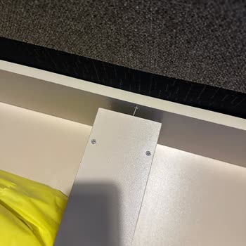 Yeni Alınan Koltuk Kırıldı Servis 3 Haftadır Dönüş Yapmıyor