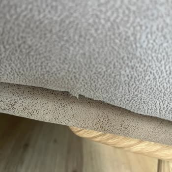 Aldığımız Koltuk Defolu Çıktı Yenisiyle Değişim Talebimiz Karşılanmıyor