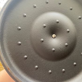 Küf Ve Yapışma Sorunu Yaşadığım Tencerenin Değişimini Talep Ediyorum