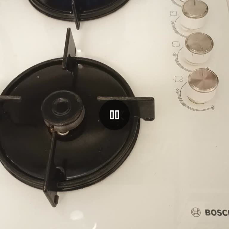 Bosch Ankastre Ocak Düğmesi Sıkıştı, Servis Fiyatları Tutarsız