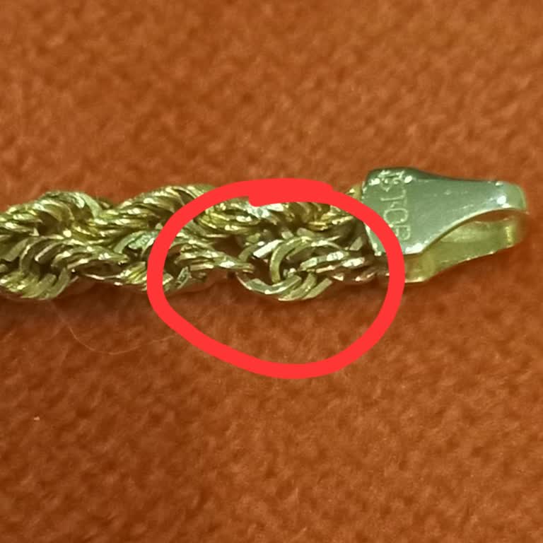 Aldığım Bileklik İki Kez Koptu, Tamirle Çözüm Sunuluyor