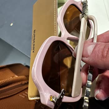 Atasun Optik'ten Alınan Burberry Gözlük İlk Kullanımda Kırıldı Değişim İstiyorum