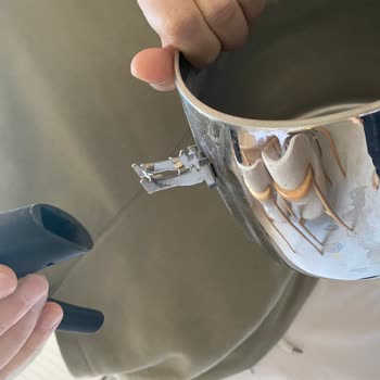 Jumbo Çaydanlık Kulpu Kısa Sürede Kırıldı Vida Eksikliği Var