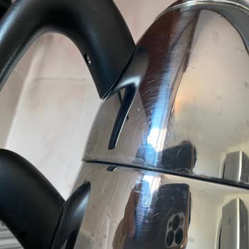 Jumbo Çaydanlık Kulpu Kısa Sürede Kırıldı Vida Eksikliği Var