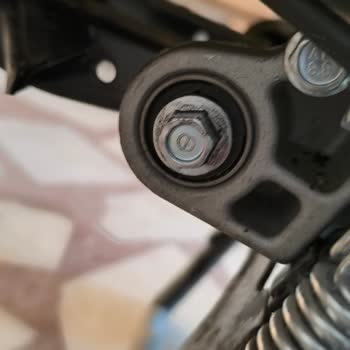 Yeni Motosikletin Aks Vidası Gevşedi Ölüm Riski Atlattım