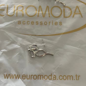 Aldığım Küpeyi Takamadan Bozuldu Değişim Yapılmadı