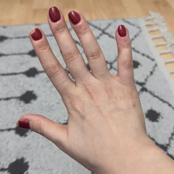 Kalıcı Oje Kısa Sürede Tamamen Çıktı Dönüş Yapılmadı