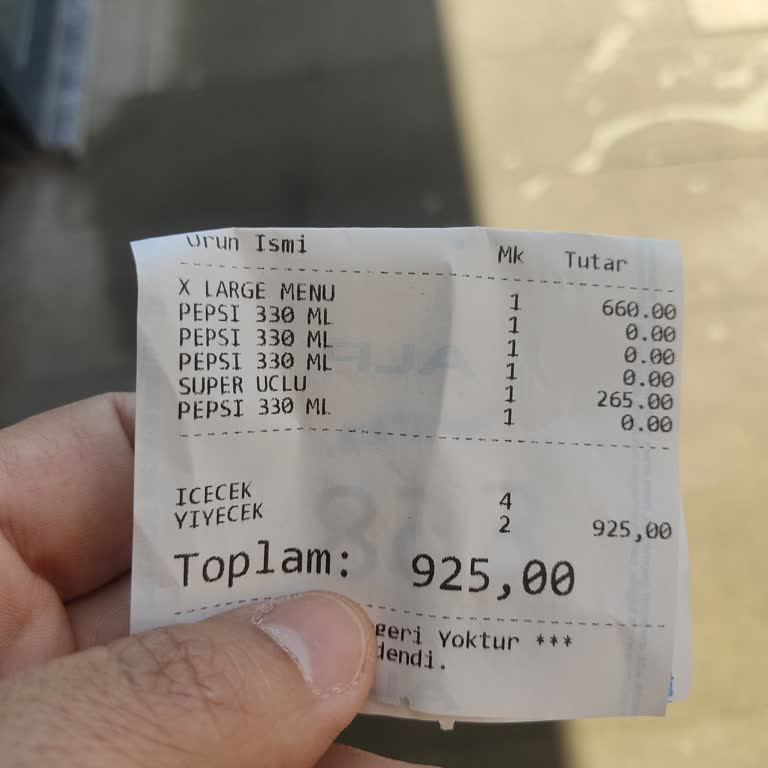 Packet Burger'da Fiyat Artışları Müşterileri Zorluyor