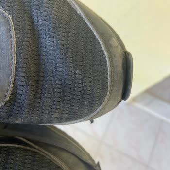 Garantiye Gönderilen Spor Ayakkabı Kullanıcı Hatası Denilerek Geri Gönderildi