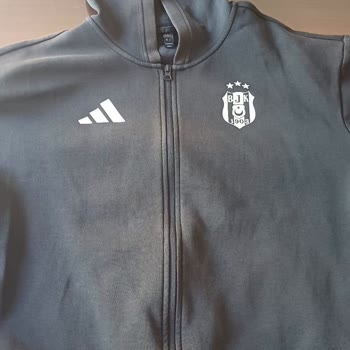 Satın Alınan Hırkanın Renk Atması Ve Değişim Talebinin Reddedilmesi