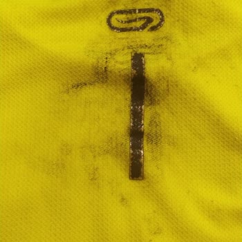 Decathlon Tişörtte Logo Deseni Boyası Sorunu Ve Zorlu Değişim Süreci