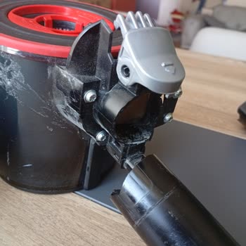 Bosch Unlimited 7 Dik Süpürgede Kronik Mandal Kırılması Ve Garanti Talebi