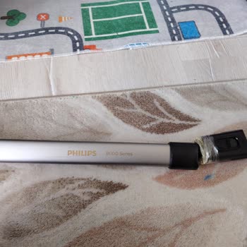 Philips Süpürge Borusu Kullanım Sırasında Kırıldı Destek Bekliyorum