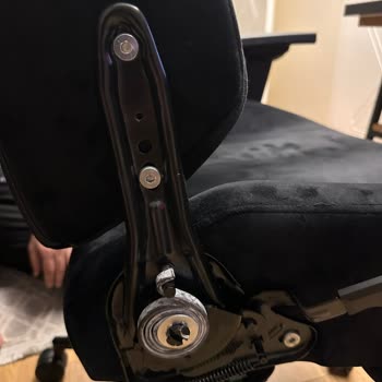 Exvega Aldığım Koltuk Sırt Yamulması Ve Bel Ağrısına Sebep Oldu