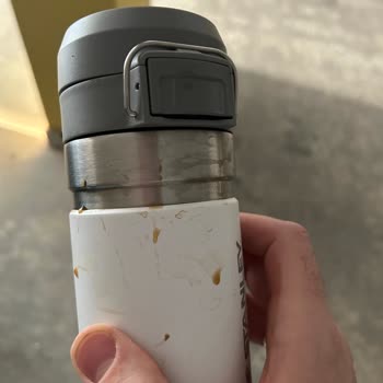 Stanley Termosun Kapağı Kapanmıyor Ve Kahve Kaçırıyor!