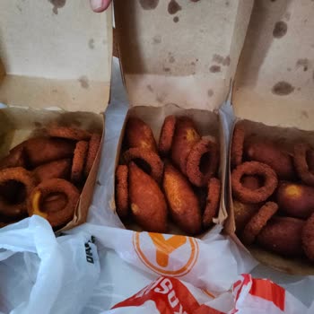 Yemeksepeti Ve Köfteci Yusuf Siparişinde Kötü Ürünler Ve Yetersiz Destek