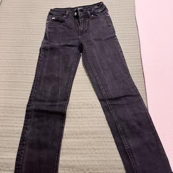 Altı Ayda Deforme Olan Pantolonum İçin Değişim Talep Ediyorum