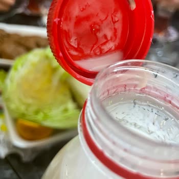 Son Kullanma Tarihi Geçmemiş Eker Ayran Küflü Çıktı!