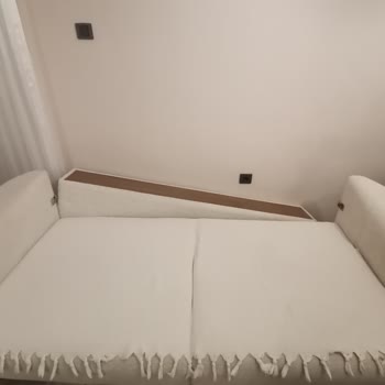 Kelebek Mobilya Norel Koltuk Takımı Kısa Sürede Kırıldı Ve Kumaşı Tüylendi