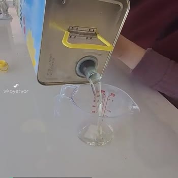 Yudum Ayçiçek Yağından Karınca 🐜 Çıktı