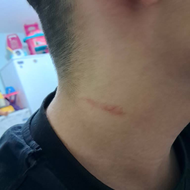 A101 Çalışanlarının Saldırgan Ve Saygısız Davranışı