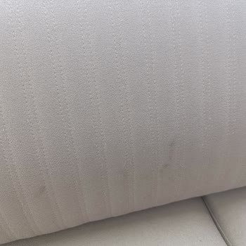 Koltuk Takımı Kumaşı Beklentileri Karşılamıyor Ve Şikayet Sürecinde Taraf Tutuluyor