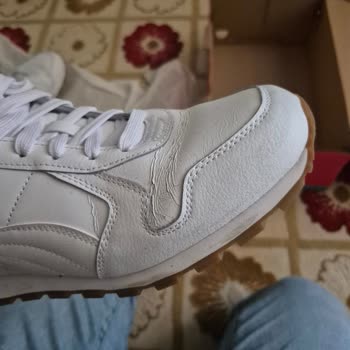 Bir Kez Giyilen Ayakkabının Boyası Çatladı, Değişim Talebim Reddedildi