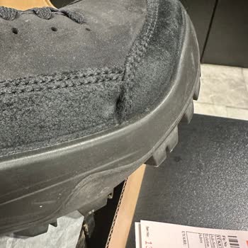 İki Kez Giyilen Ayakkabının Dikişi Patladı, İade Talebim Reddedildi