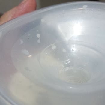 Eller Serbest Süt Pompasında Sürekli Sızdırma Ve Kullanım Zorluğu