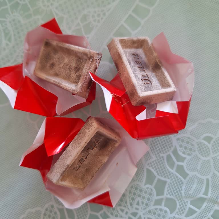 Son Kullanma Tarihi Geçmemiş Ülker Çikolata Bozuk Çıktı