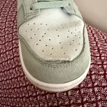 Yeni Alınan Nike Ayakkabının Dikişleri İkinci Giyişte Söküldü, İnceleme Olumsuz Sonuçlandı