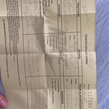 Yeni Alınan Nike Ayakkabının Dikişleri İkinci Giyişte Söküldü, İnceleme Olumsuz Sonuçlandı