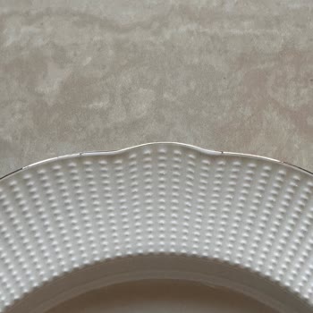 Kütahya Porselen'den Alınan Yemek Takımı Eksik Parçalar Hala Teslim Edilmedi
