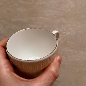 Kütahya Porselen'den Alınan Yemek Takımı Eksik Parçalar Hala Teslim Edilmedi