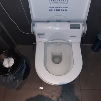 Tuvaletlerde Temizlik Ve Hijyen Eksikliği