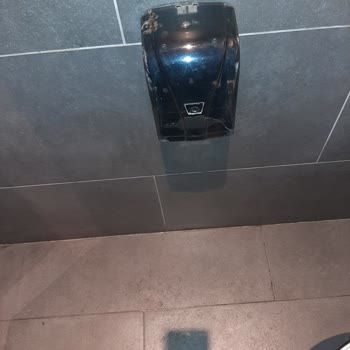 Tuvaletlerde Temizlik Ve Hijyen Eksikliği