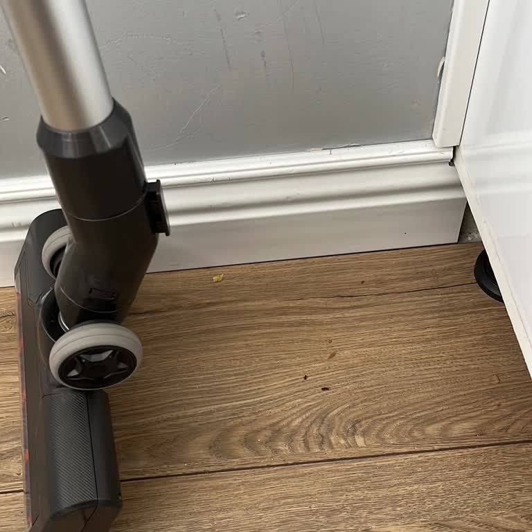 Arnica Solara Süpürge Çekmiyor Ve Müşteri Hizmetleri İlgisiz