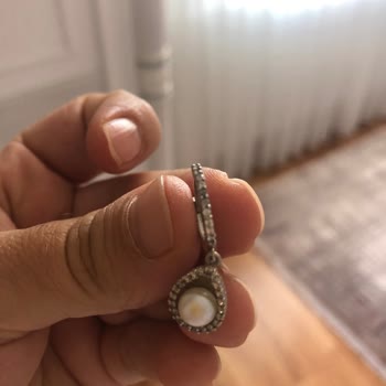 Aldığım Takının Taşları Döküldü, Tamir Süreci Çok İlgisizdi