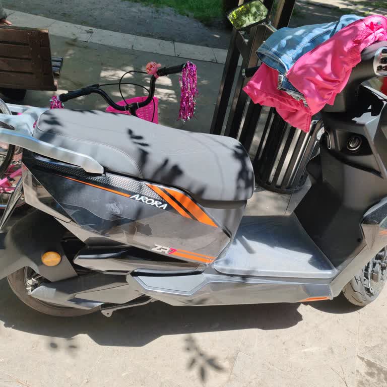 Arora ZR7 Elektrikli Motorda Amortisör Sorunu Ve Fren Kilidi Eksikliği