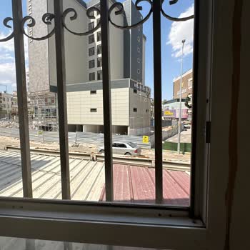 İnşaat Nedeniyle Sürekli Kesilen Ve Yavaşlayan İnternet İle Fatura Mağduriyeti
