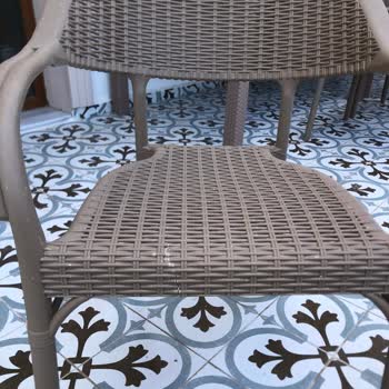 Aldığım Rattan Masa Sandalye Takımları Kırık Çıktı, Değişim Talep Ediyorum