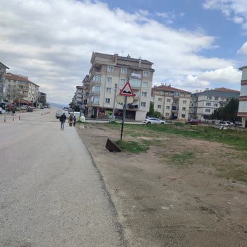 Açık Telekom Kapağı Yüzünden A**** Yaralandı, Acil Önlem Alınmalı