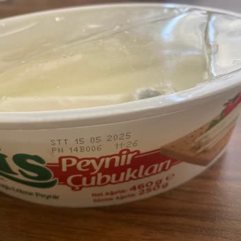 Son Kullanma Tarihi Geçmemiş Peynir Küflü Ve Bozuk Çıktı, Sağlığımız Tehlikede